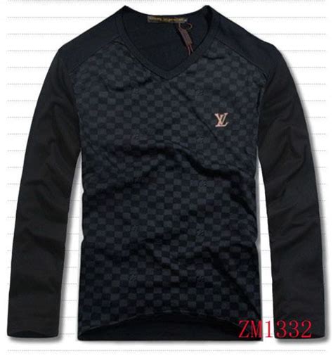 louis vuitton men's long sleeve|More.